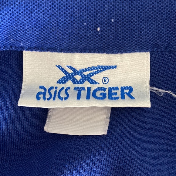 Vintage ASICS volleyball shirt size small - Picture 8 of 8